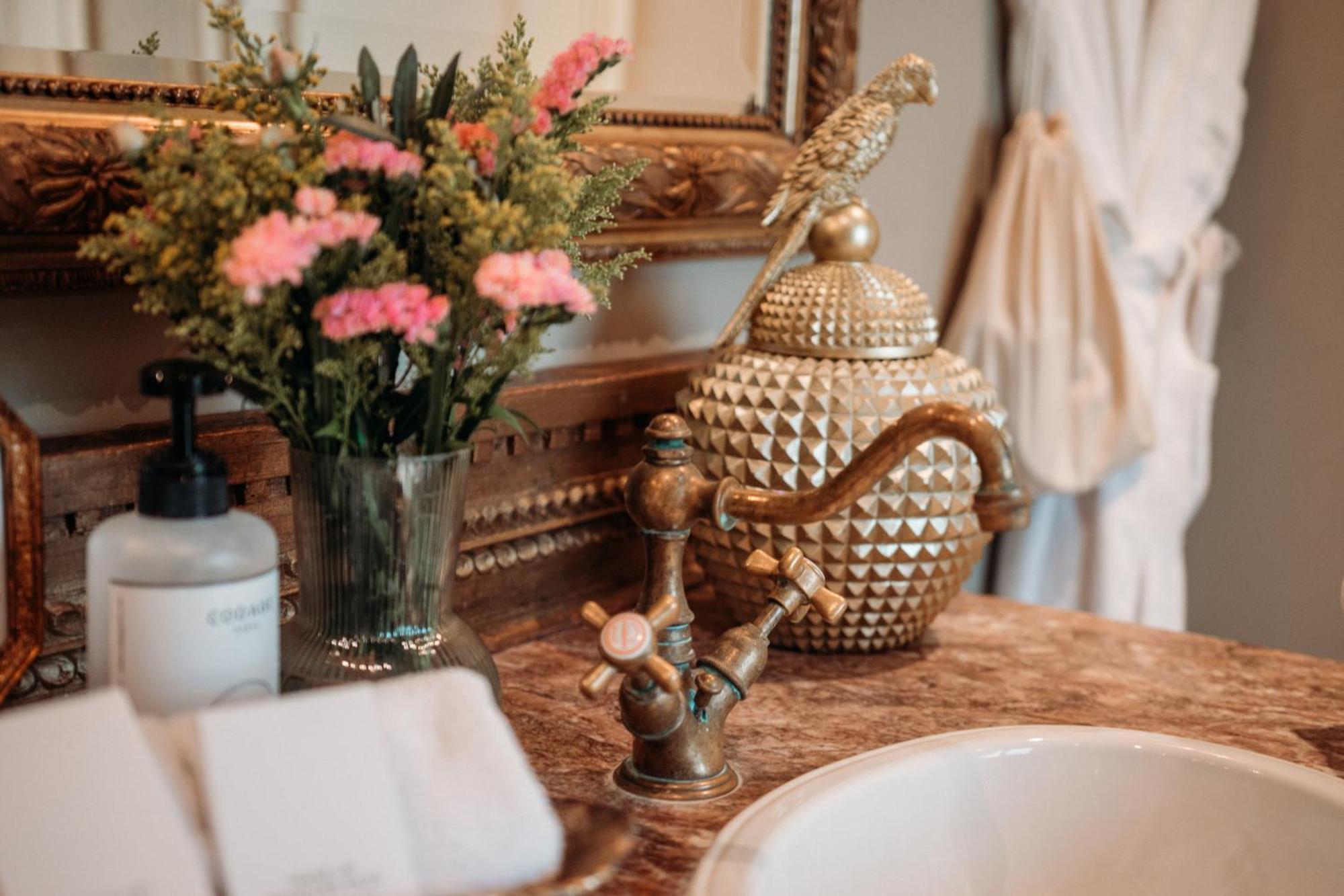 B&B Maison Mairie ハッセルト エクステリア 写真