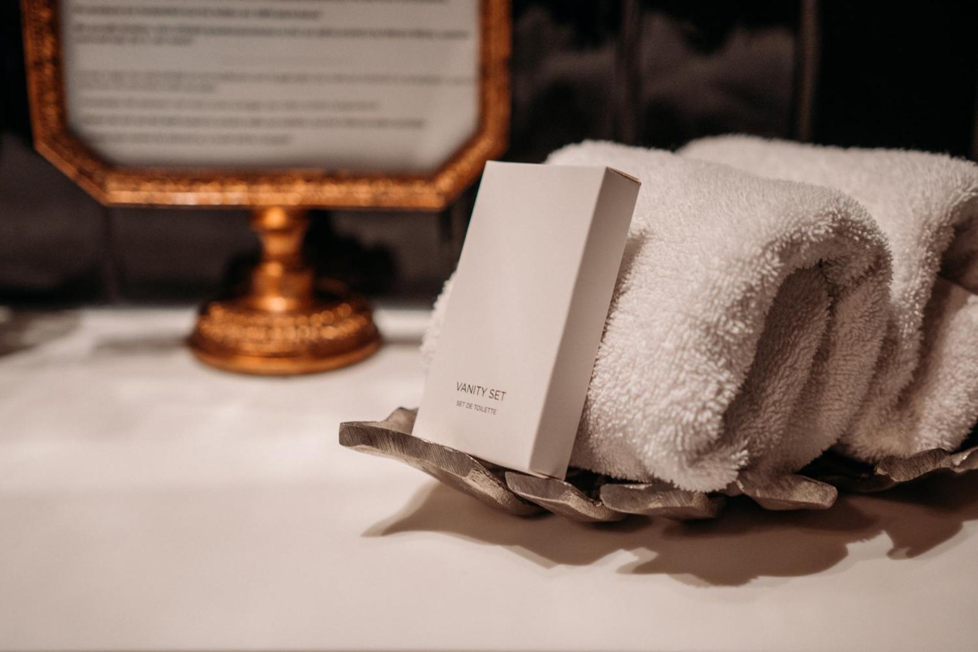 B&B Maison Mairie ハッセルト エクステリア 写真